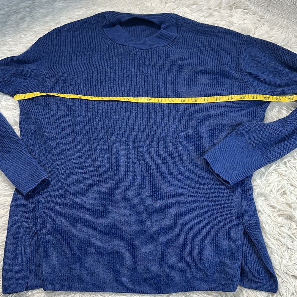 Lululemon Merino Wool Sweater - Picture 2 of 5